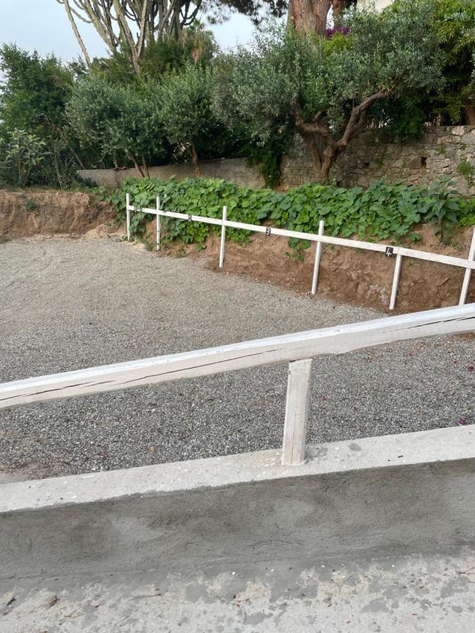 מלון Tropeacharmet Parking Free מראה חיצוני תמונה